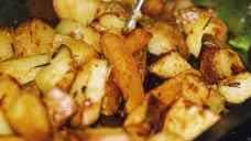 Picadillo de Yuca con Pollo